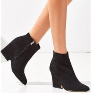 Sam Edelman Wilson Wedge Bootie